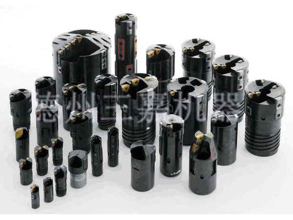 ZJ型机夹可转位BTA深孔钻头